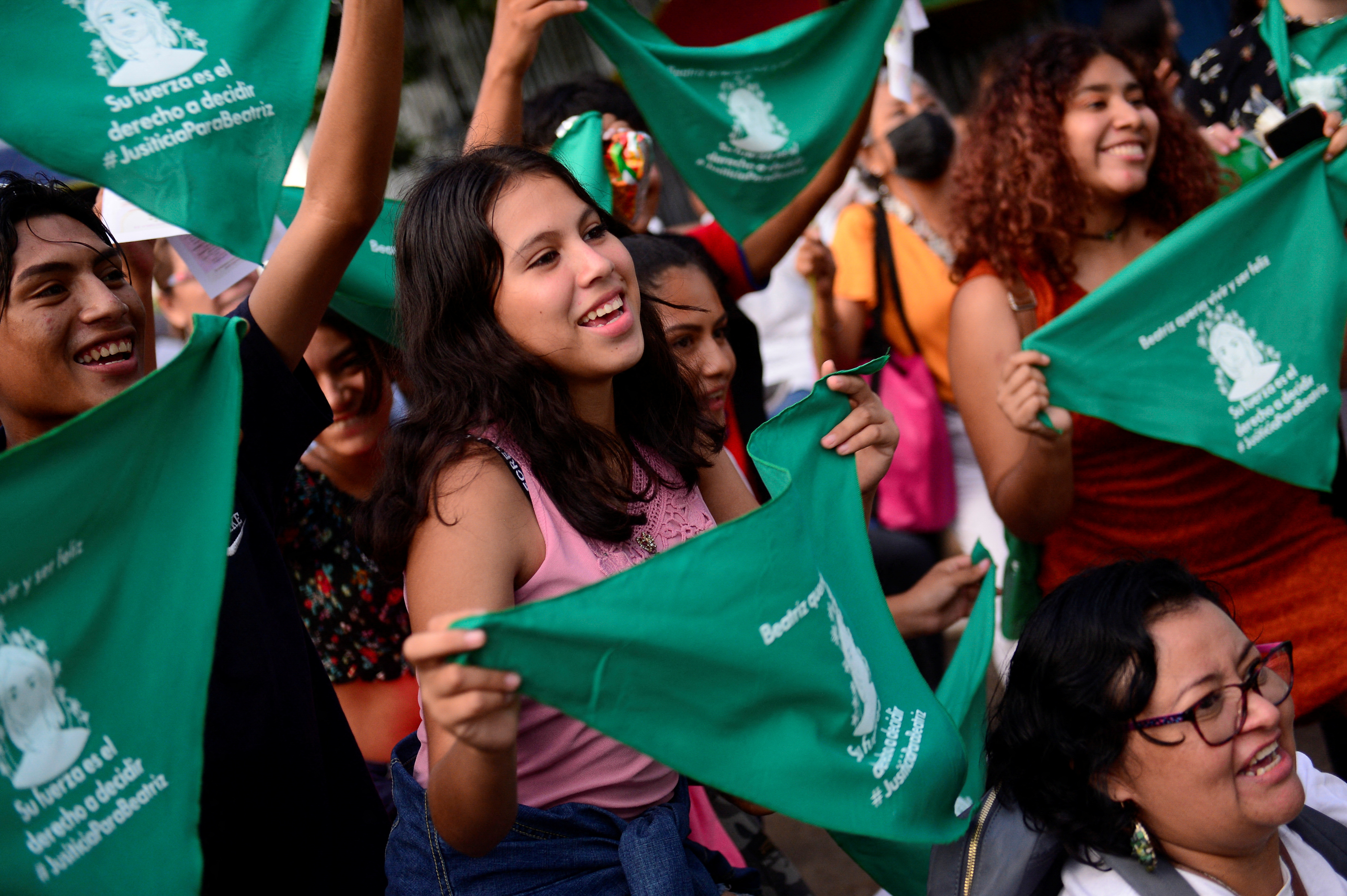 Protesta por derechos reproductivos en El Salvador (Reuters)