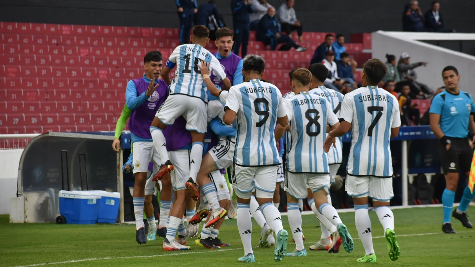 argentina se enfrentara a ecuador en un duelo clave por el titulo del sudamericano sub 17 hora tv y formaciones