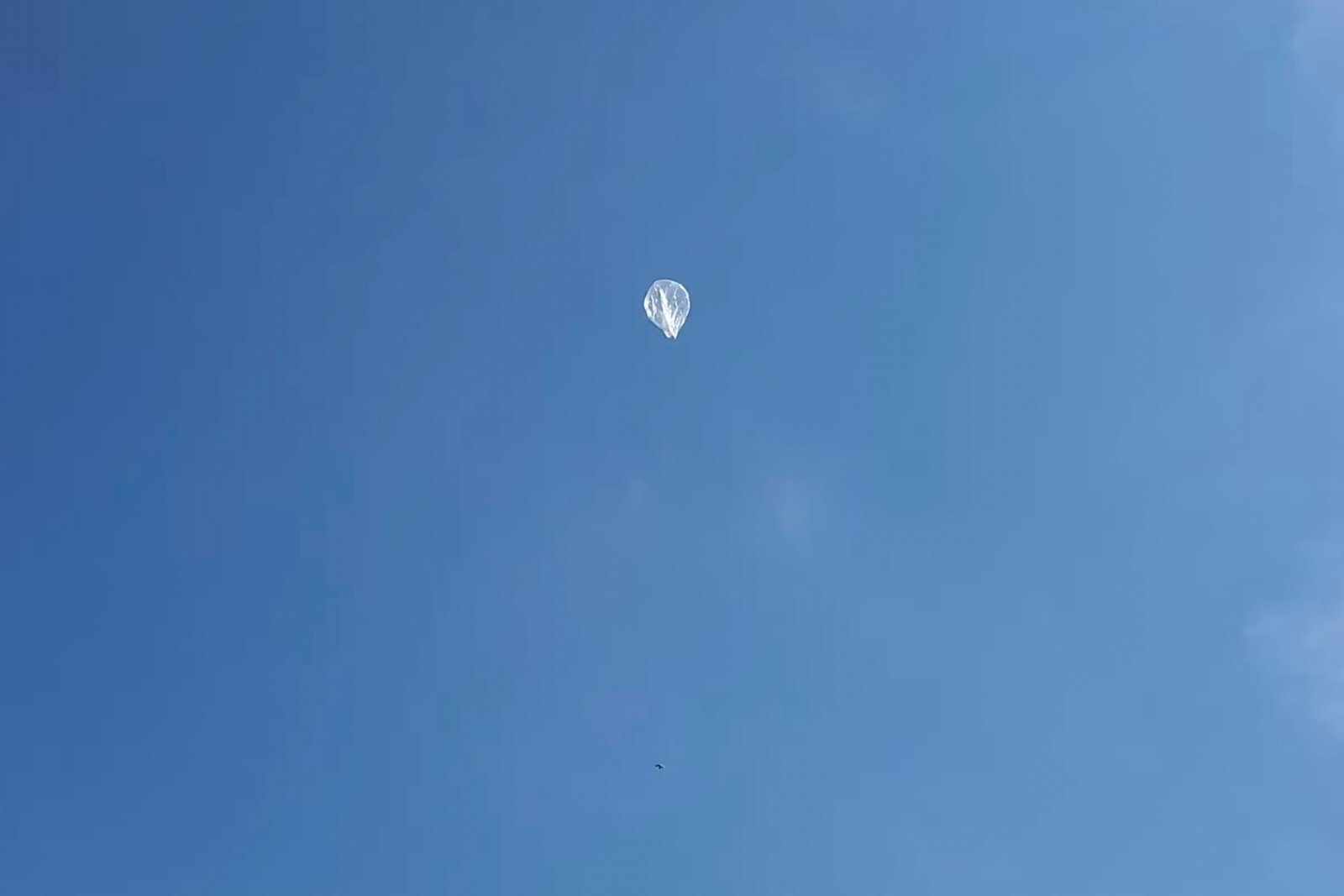 polonia detecto en su espacio aereo un objeto con la apariencia de un globo de observacion que volo desde bielorrusia