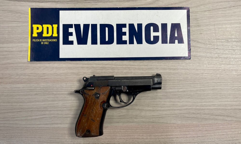 sorpresa en chile hallaron en manos de una banda narco una pistola que pertenecio a augusto pinochet