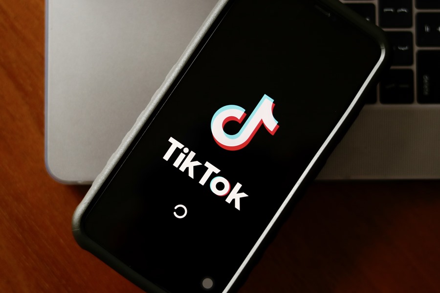 Comision Europea amenaza con suspender TikTok Lite en Espana y Francia ante la sospecha de adiccion 6Ngmze