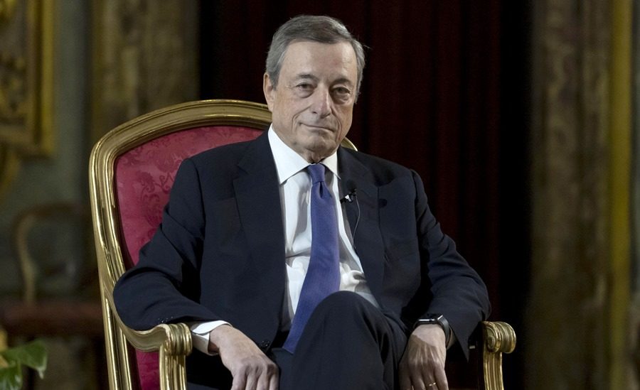 Premio Europeo Carlos V para el italiano Mario Draghi expresidente del BCE e1712926748985 ilRCoS