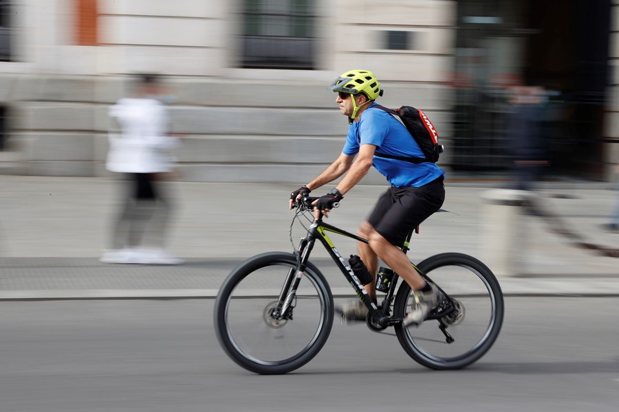 Puente insta a la UE a analizar la regresion del uso de la bici en las ciudades gobernadas por PP y Vox Y4akc7