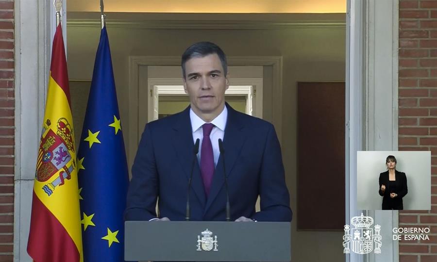 Sanchez decide seguir al frente del Gobierno espanol con mas fuerza si cabe 4GNSjJ