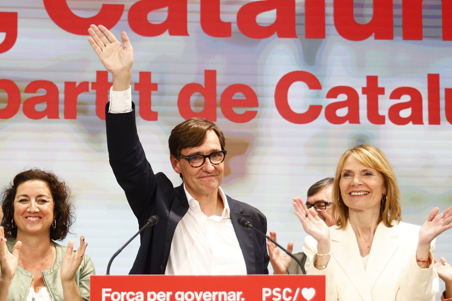 Los socialistas ganan en Cataluna y los independentistas pierden la mayoria wGnD0S
