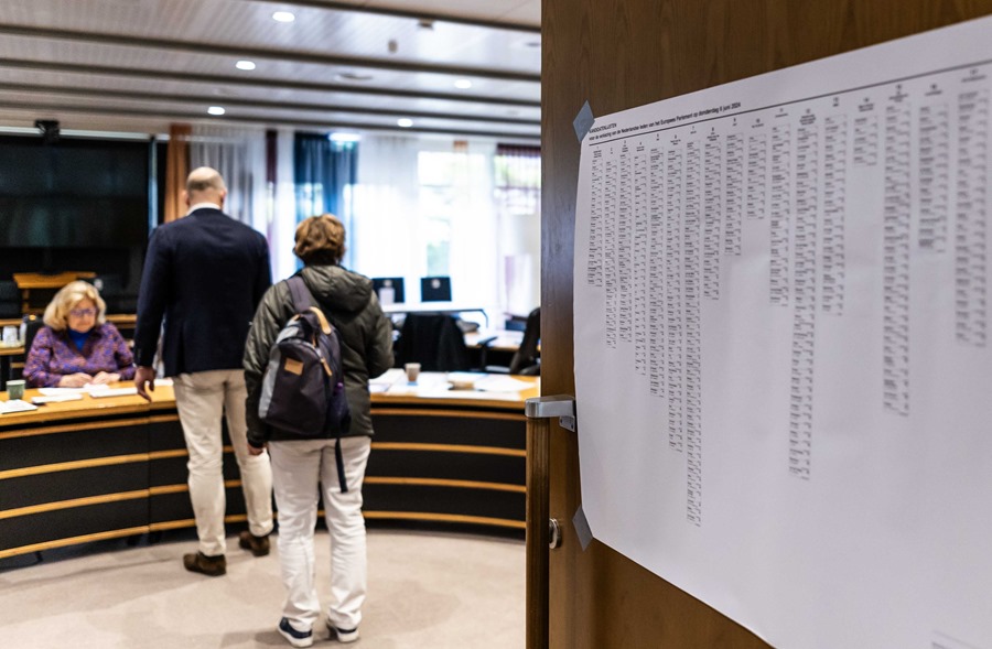 Comienza votacion de las elecciones europeas en Paises Bajos con foco en la ultraderecha JNkIyt