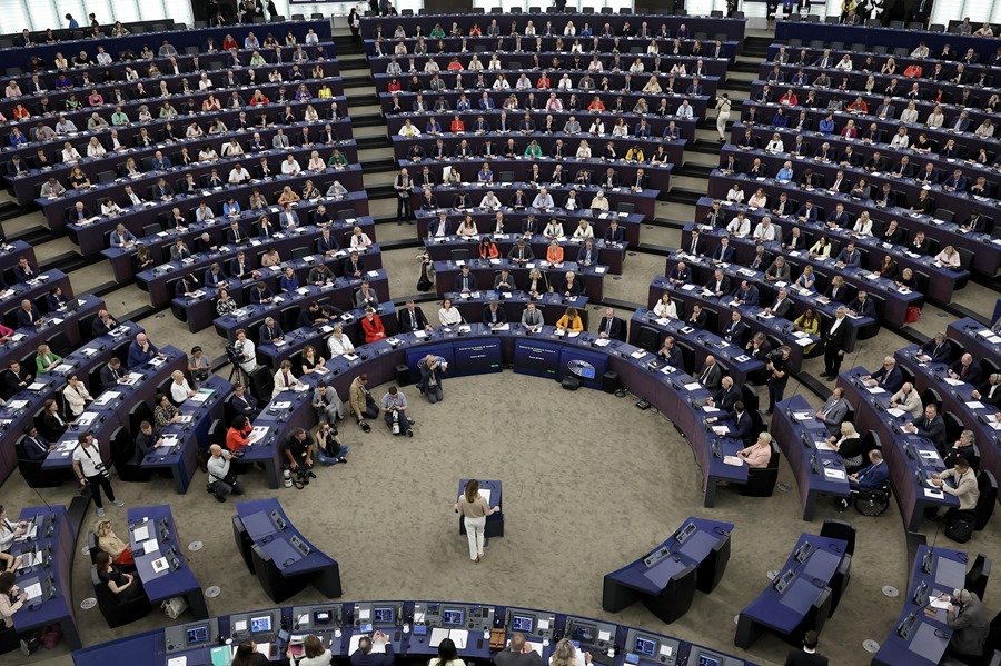 Esteban Gonzalez Pons y Javi Lopez elegidos vicepresidentes de la Eurocamara orgRRM