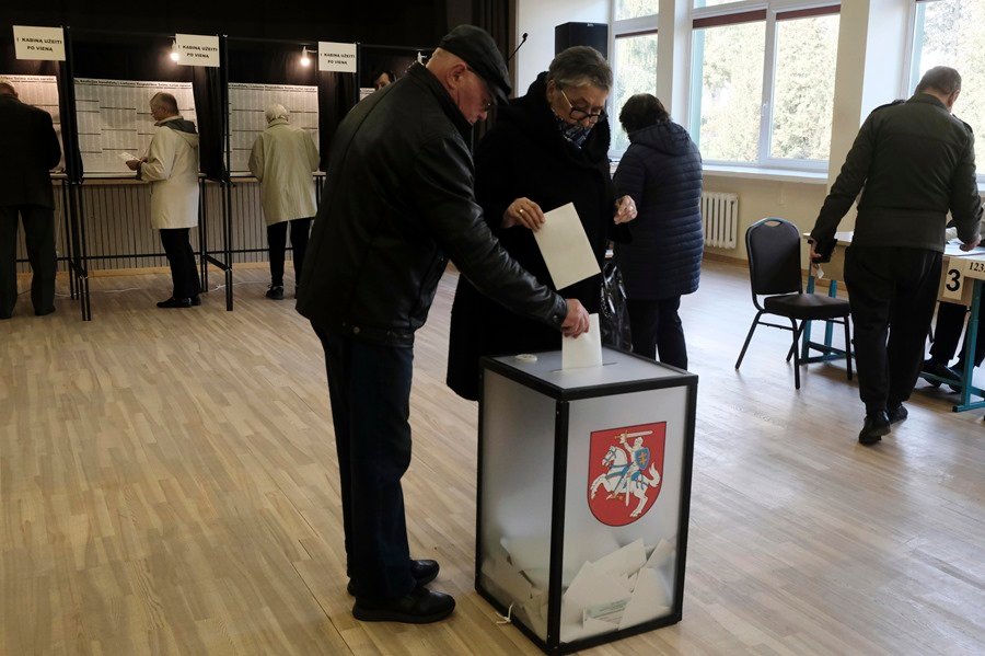 Los socialdemocratas ganan la primera vuelta de las elecciones generales en Lituania 78CHh2