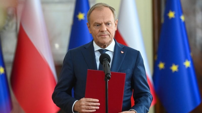 Sorpresa en Varsovia tras la decision de Tusk de suspender temporalmente el derecho de asilo VZBZeT