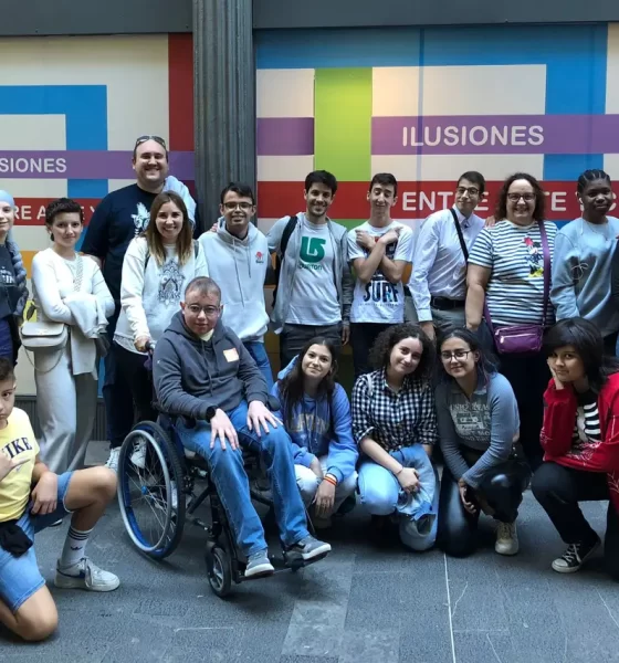 Bienestar Emocional de más de 50 Adolescentes con Cáncer