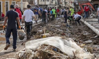 Bruselas reitera a Espana su ofrecimiento de ayuda ante las inundaciones sin precedentes nVfmui