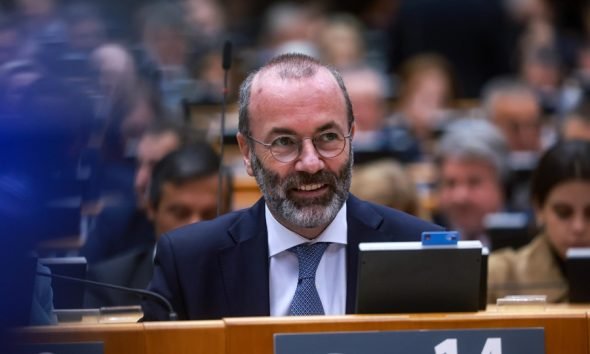 Manfred Weber el gestor de las mayorias en Europa zmgNCV