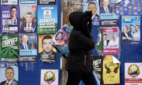 Rumania elige este domingo presidente marcada por el apoyo a Ucrania RujvDh