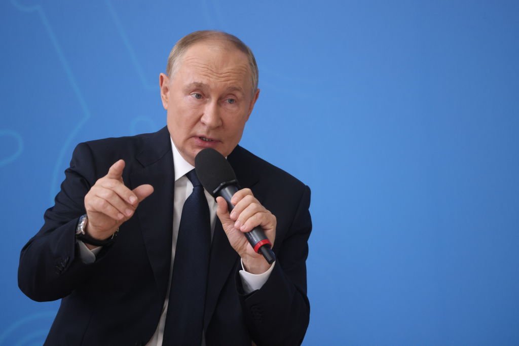 Bratislava insta a dialogar con Putin ante una incierta victoria de Ucrania ElFJmW