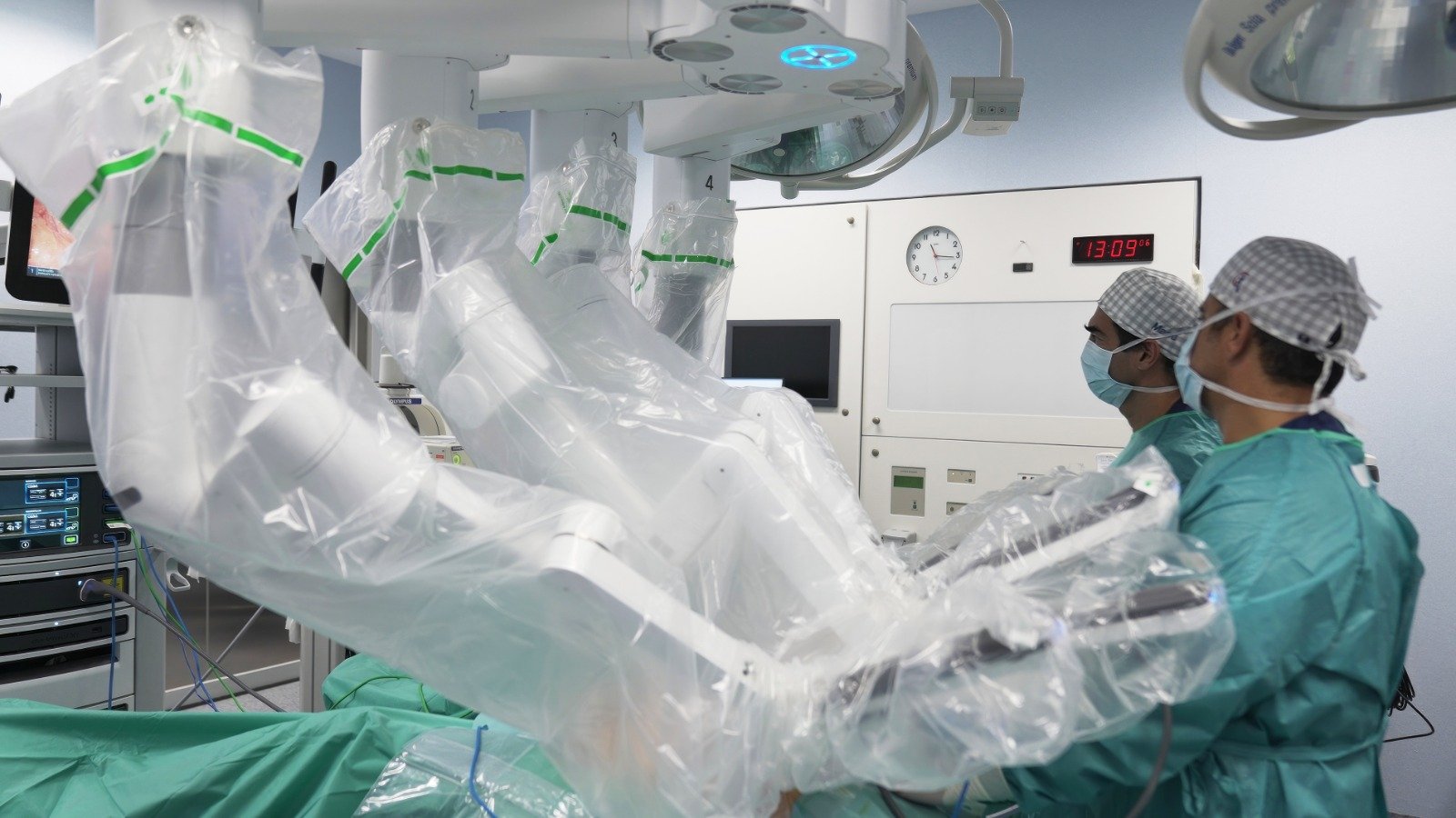 robot da vinci urologia quironsalud awkOOV